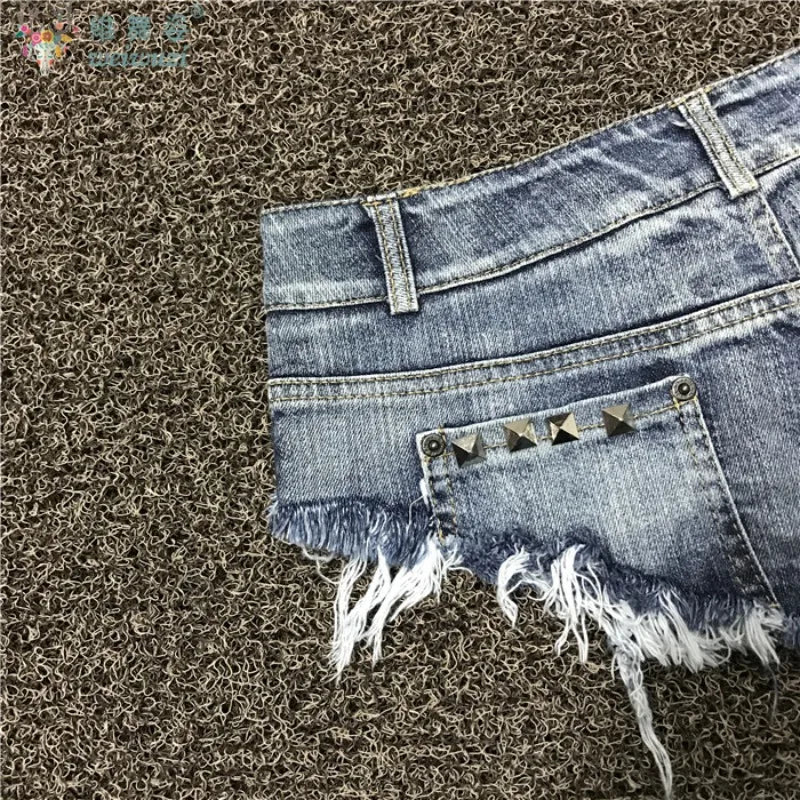 Harajuku Y2K Rivet Women Denim Shorts Sexy Low Rise Denim HOT pants JEANS Nightclub Pole Dance DS Mini Shorts Flirting Uniform